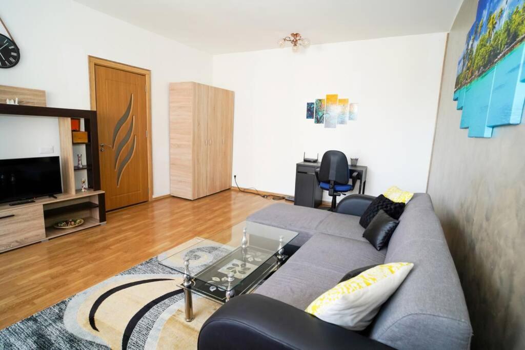 Sky Modern 1 Bedroom Apt W Free Parking Bükreş Dış mekan fotoğraf